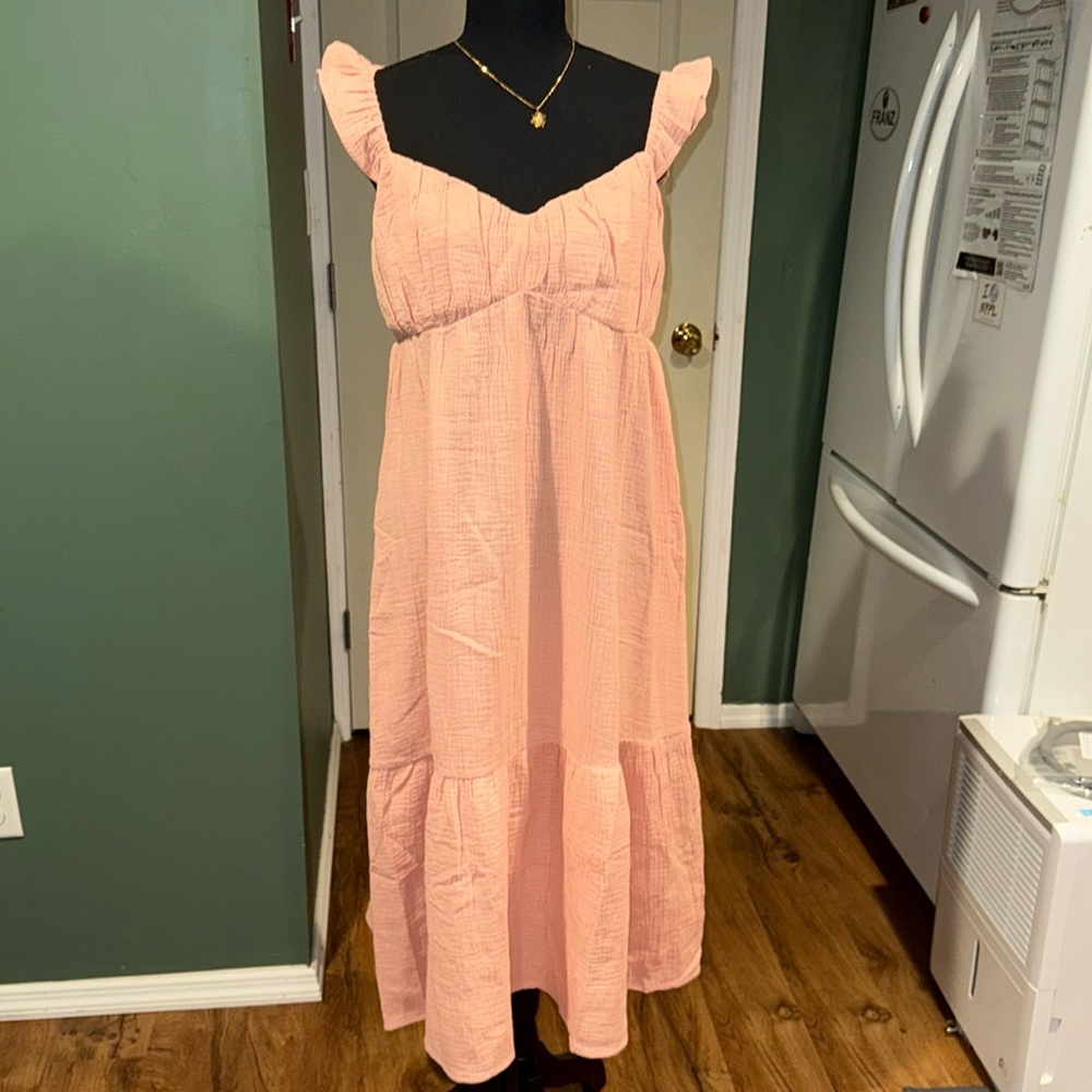 NWT Hem & Thread Pink Ruffled Women's Dress size L